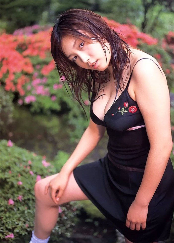 【画像】三津谷葉子 週刊ポストの写真集で生乳首を晒すｗｗｗｗｗｗ0050manshu