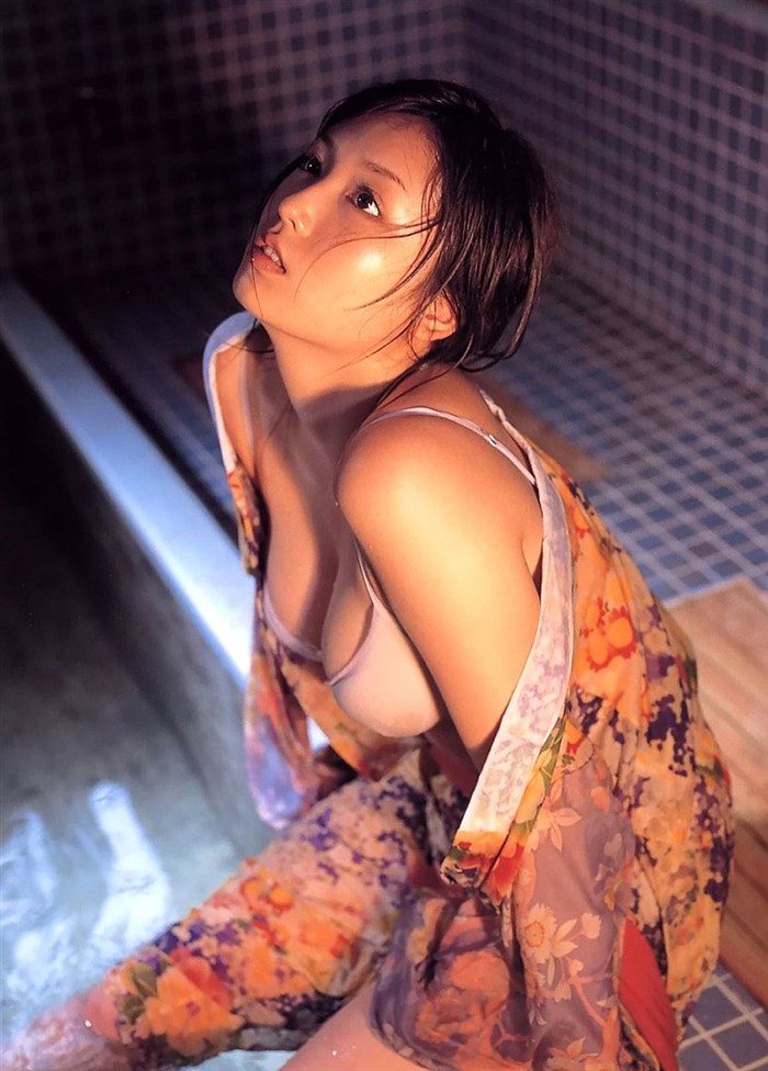 【画像】三津谷葉子 週刊ポストの写真集で生乳首を晒すｗｗｗｗｗｗ0067manshu